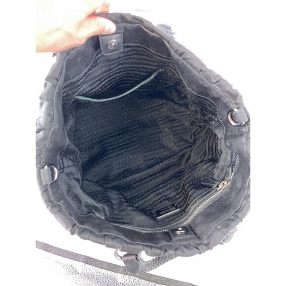 PRADA LARGE BLACK NYLON HANDBAG WITH BRAIDED LEATHER HANDLES - Picture 13 of 16